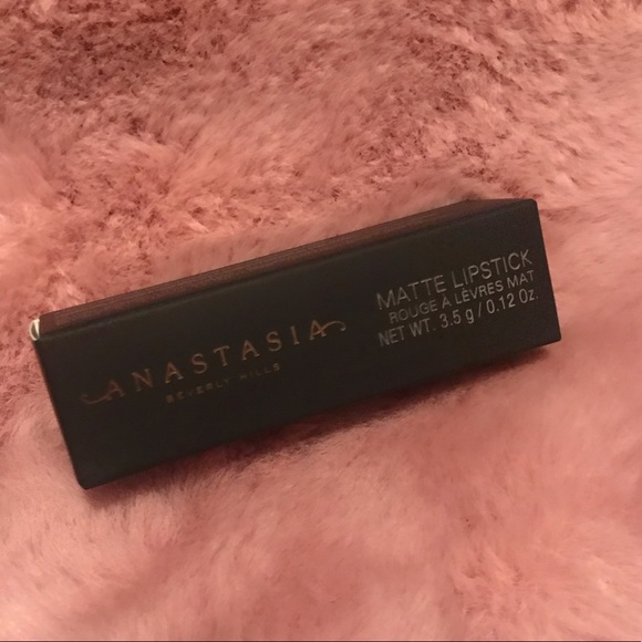 ABH Orchid Lipstick - Picture 1 of 8